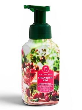 Bath & Body Works STRAWBERRY KIWI Clean & Gentle & Foaming
Hand Soap 8.75 fl oz